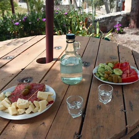 Holiday home 2floor Mountain View Garden Wifi Ac