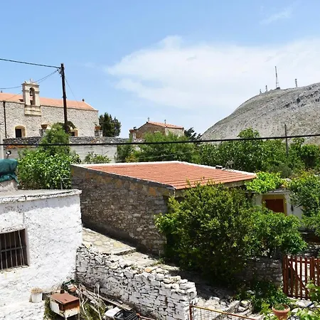 Holiday home 2floor Mountain View Garden Wifi Ac *