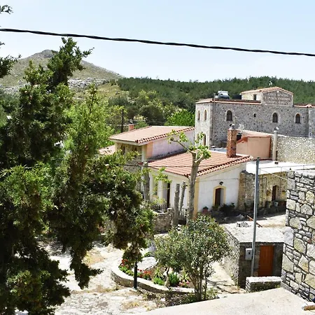 Holiday home 2floor Mountain View Garden Wifi Ac *